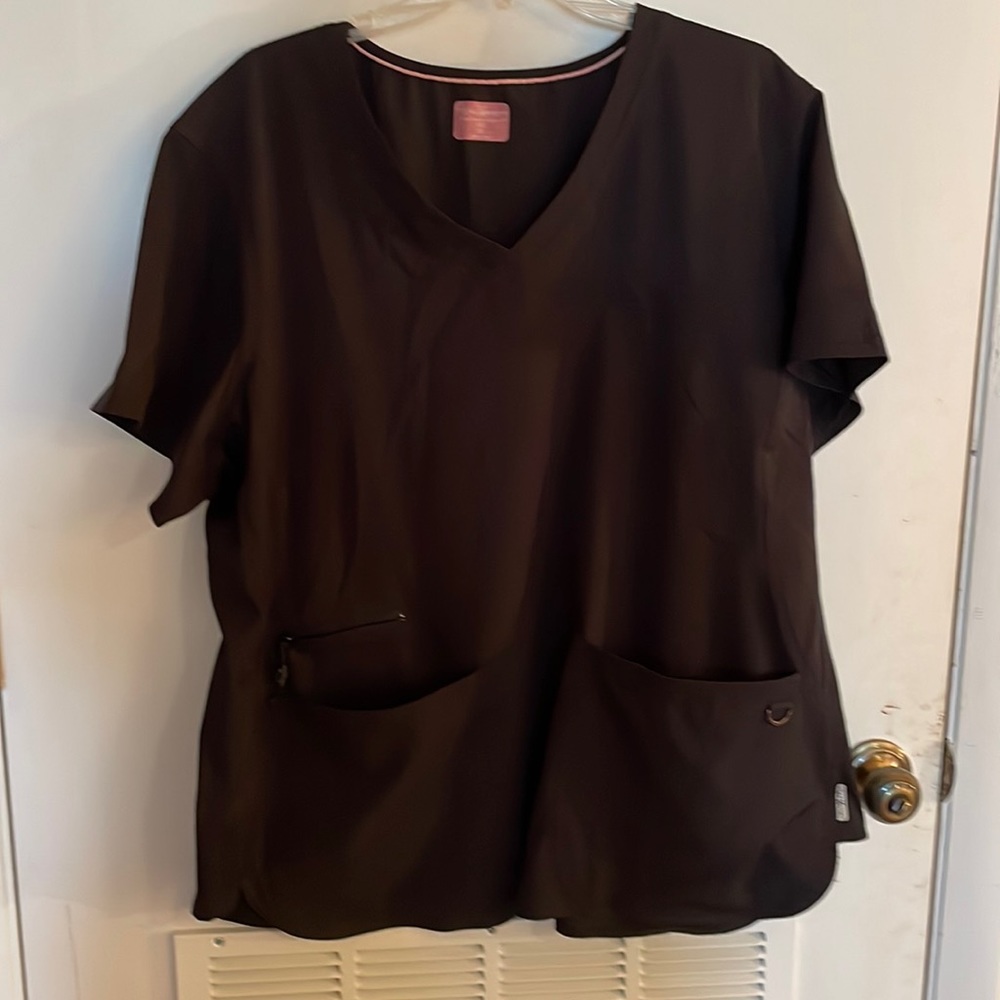Scrub top - black